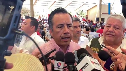 Gobernador garantiza que Pemex atenderá a familias de víctimas de Tuzandépetl
