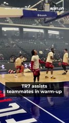 TR7 assists teammates in warm-up for Ryukyu battle in #EASL 