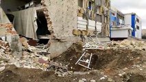 Un edificio muestra la ruina y destrucción en Ucrania