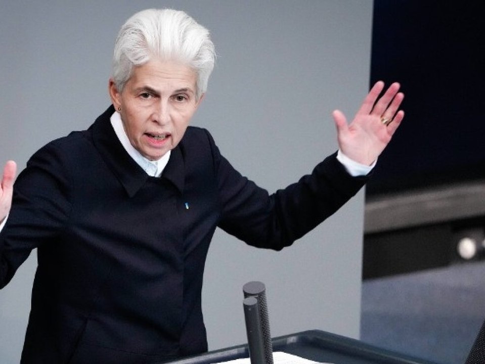 Strack-Zimmermann: 'Putin hält uns für Weicheier'