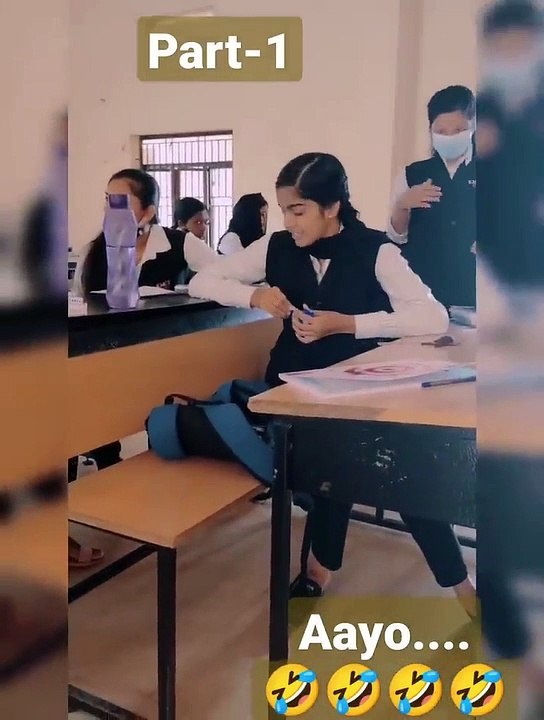 aayo..._paavam#college_fun#spider_prank#snake_prank