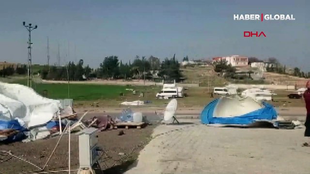 Hatay İskenderun'da kuvvetli rüzgarda depremzedelerin çadırları yıkıldı: 'Rüzgar gece saatlerine kadar sürecek' uyarısı