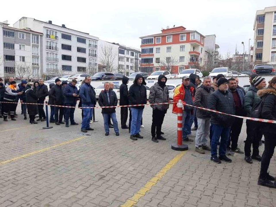 Tekirdağ'da EYT kuyruğu