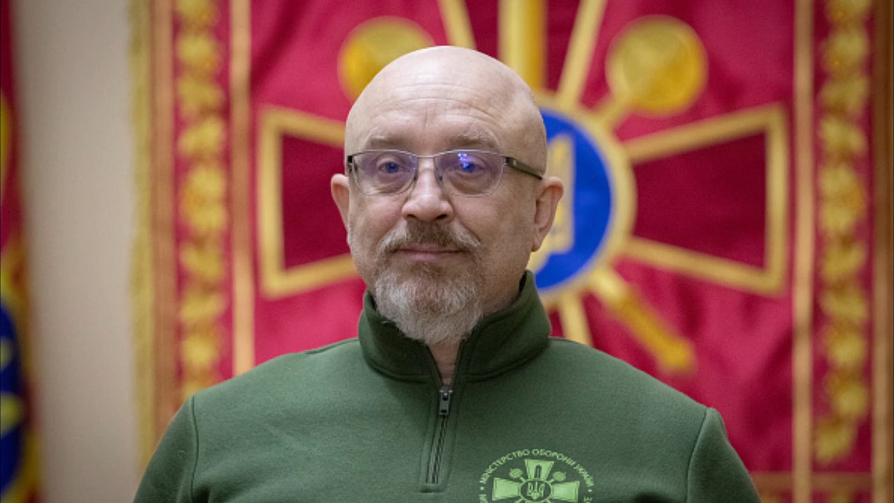 Ukrainischer Verteidigungsminister sicher: Bald werden Kampfjets geliefert!