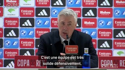 Real Madrid - Ancelotti : "Étrange de voir Barcelone jouer comme ça"
