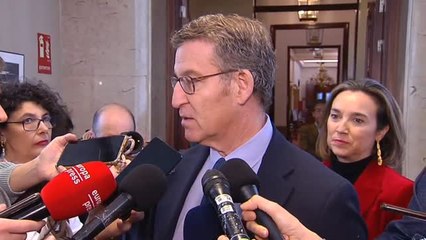 Feijóo llama "hooligan" a Sánchez por "insultar" a Ferrovial y a su presidente