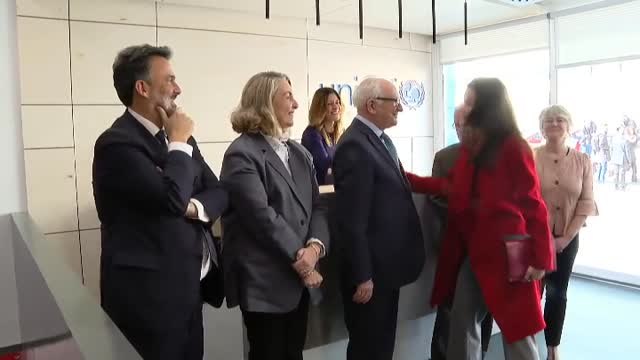 La reina se reúne con UNICEF y se interesa por la situación de los niños turcos tras los terremotos