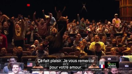 UFC 285 - Jones embrase la foule : "Je suis de retour"