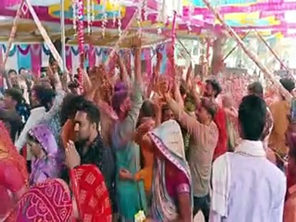 video: श्याम बाबा के रंग में रंगा देईधाम
