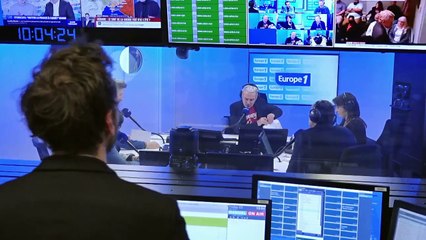 "Ca y est, il l'a eu son article !" : Jean-Luc Lemoine se moque des bourdes de Philippe Vandel sur Europe 1