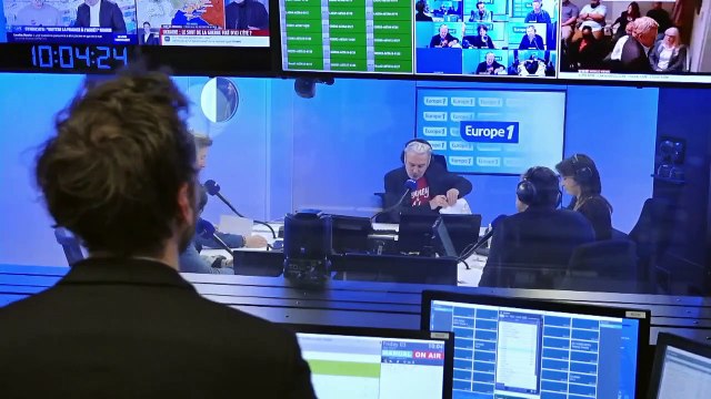 Ca y est, il l'a eu son article ! : Jean-Luc Lemoine se moque des bourdes de Philippe Vandel sur Europe 1