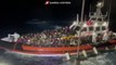 Italie: les garde-côtes italiens sauvent 211 migrants au large de l'île de Lampedusa