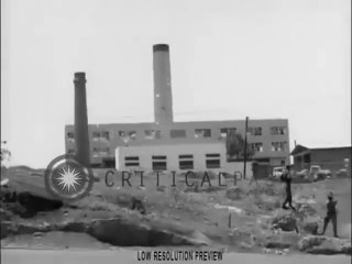 Guerra civil dominicana 1965: avión repartiendo panfletos en la cabeza del Puente Duarte