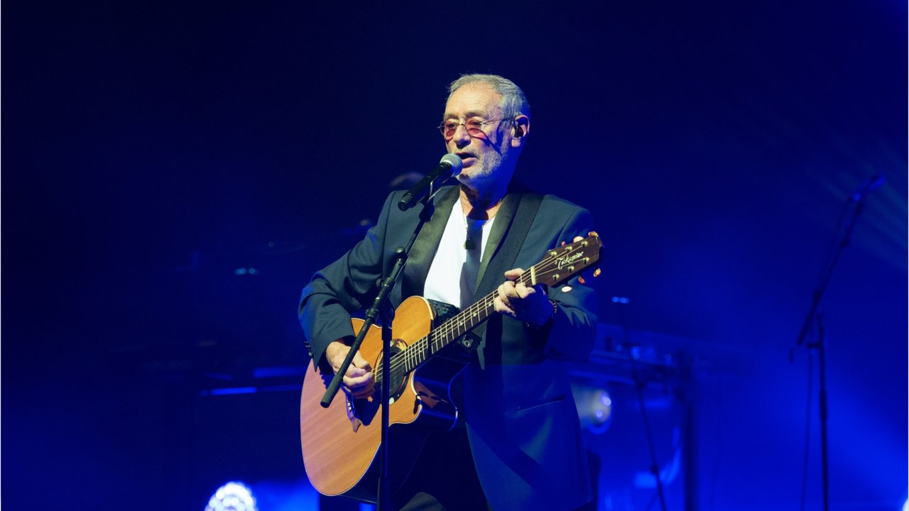 VOICI - "Ça commence à être dur" : Michael Jones explique pourquoi il ne participe plus aux spectacles des Enfoirés