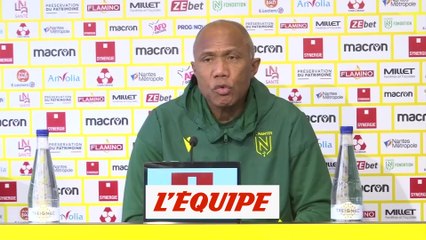 Descargar video: Sans Delort ni Corchia face au PSG - Foot - L1 - Nantes