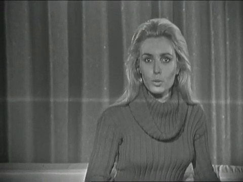Evelyne Dhéliat ( télé 1971)