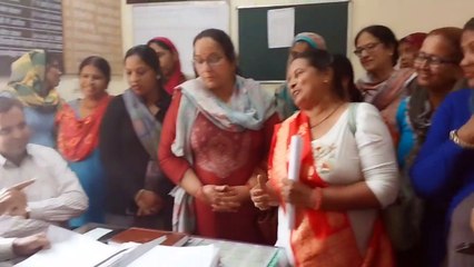 चिरंजीवी योजना में गड़बड़ी पर पर्दा डाला तो सीएमएचओ हुए एपीओ