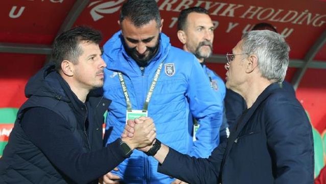 Geri dönüşü efsane oldu! Ersun Yanal'la ilk sınavına çıkan Alanyaspor'un galibiyet hasreti sona erdi