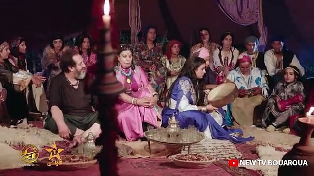 الفنانة سناء كدّار والفنان رشيد سلاّك يبدعان في عيطة _خويتمو فيديّا_ من مسلسل الرحّاليات - الحلقة 2(360P)