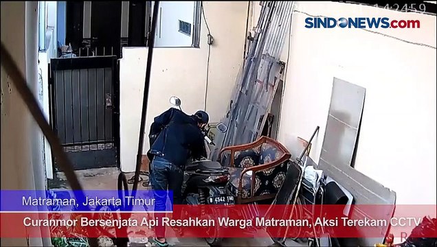 Curanmor Bersenjata Api Resahkan Warga Matraman, Aksi Terekam CCTV