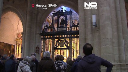 شاهد: الاعتدال الربيعي يضيء تمثال مريم العذراء في كاتدرائية وشقة الإسبانية