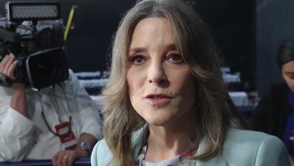 진보성향 작가 대권 도전...민주당 내 바이든 첫 대항마 / YTN