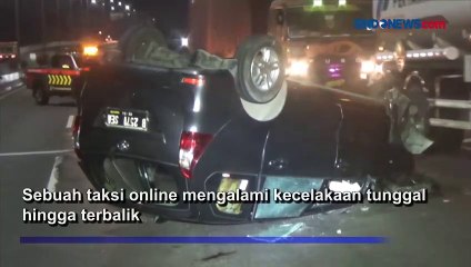 Laka Tunggal, Mobil Tabrak Pembatas dan Terbalik di Tol Wiyoto-Wiyono