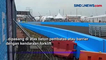 Persiapan Balap Formula-E, Pagar Lintasan Mulai Dipasang
