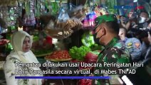 Pantau Harga Minyak Goreng, KSAD Dialog dengan Pedagang Pasar Kramat Jati