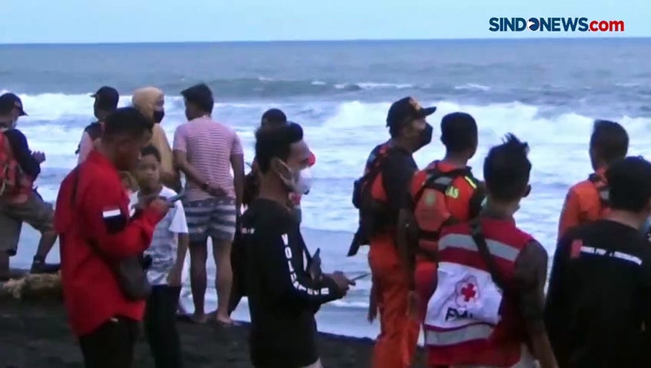 Pamit Memancing, 3 Siswa SMP Terseret Ombak Pantai Congot