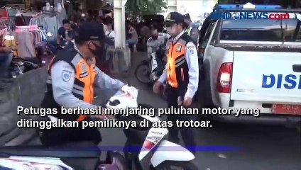 Razia Parkir Liar Sejumlah Ojol Panik Berlarian, Puluhan Motor Berhasil Diamankan