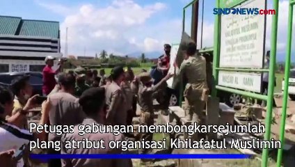 Plang Khilafatul Muslimin Dibongkar Paksa Petugas di Pringsewu