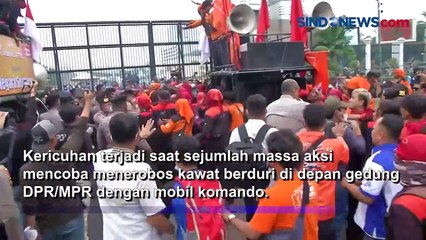 Sampaikan 5 Tuntutan, Demo Buruh di Depan Gedung DPR Berakhir Ricuh