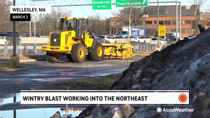 Snowplow contractors hopeful to finally see snow again in New England