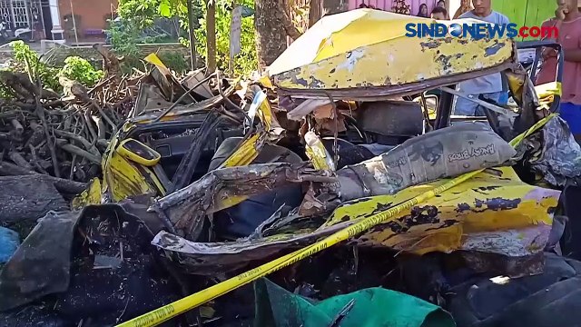 Mobil Mogok Ditabrak Truk di Jalan Trans Sulawesi, Kedua Sopir Tewas