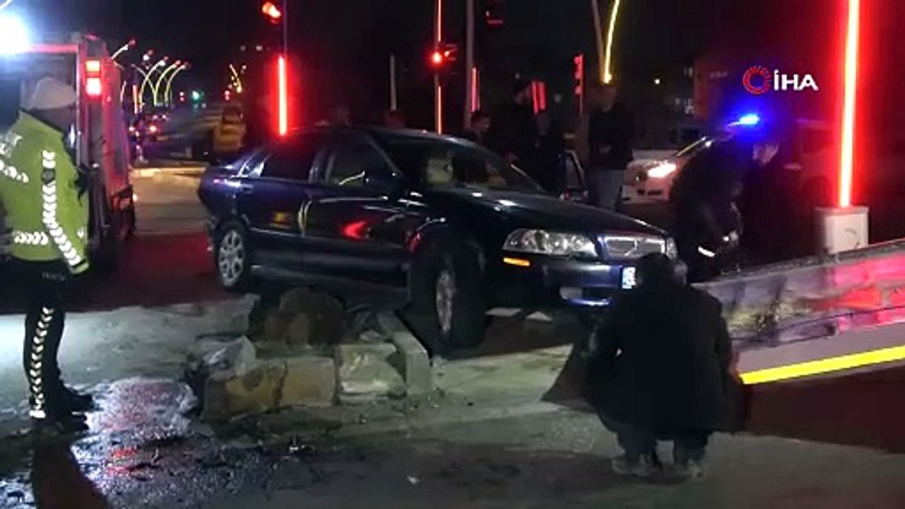 Uşak’ta zincirleme trafik kazası: 5 yaralı