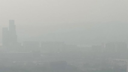 [날씨] 포근하지만 미세먼지 증가...내일도 탁한 공기 / YTN