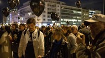 Yunanistan’daki tren kazasında hayatını kaybedenler için eylem