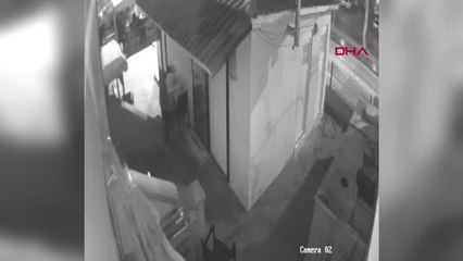 HIRSIZLIK ANI GÜVENLİK KAMERASINDA