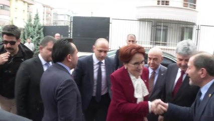 Akşener, belediye başkanlarıyla bir araya geldi (2)