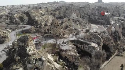 Tải video: Deprem Kapadokya turizmini de etkiledi: Ziyaretçi sayısında düşüş yaşandı