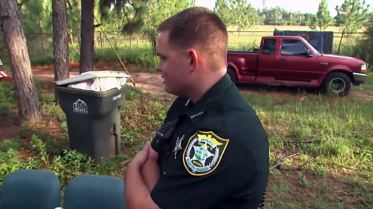 Cops - Se31 - Ep27 - A Woman Corned HD Watch