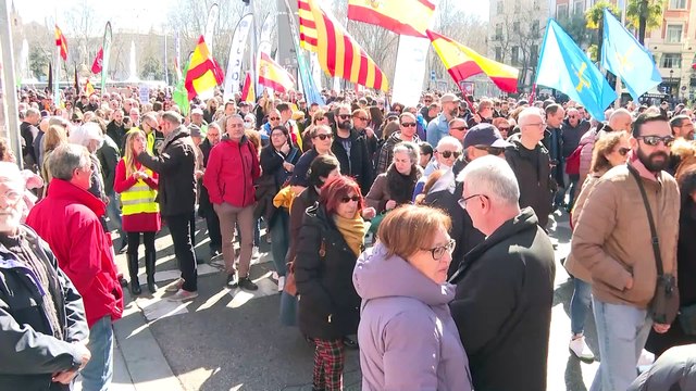 Policías y guardias civiles se manifiestan en Madrid por la 'ley mordaza'