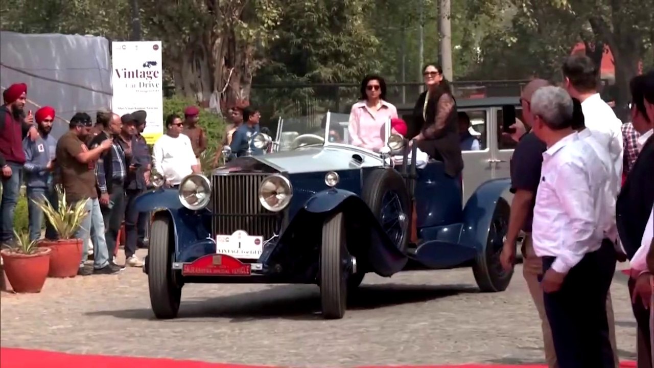 Vintage Car Rally in Delhi "VINTAGE FOR LIFE"