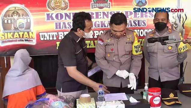 Ibu Bunuh Bayi Peragakan 19 Adegan Reka Ulang di Surabaya