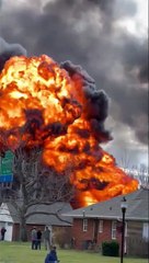 BREAKING: Massive fire close to homes in Frederick, Maryland, following a large gas tank explosion