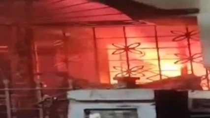 কলকাতা: নাকতলার আবাসনে বিধ্বংসী আগুন, পুড়ে মৃত্যু খাঁচাবন্দি কুকুর-বিড়ালের