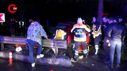 Bakırköy'de otomobil ağaca çarptı: 1 ölü, 5 yaralı