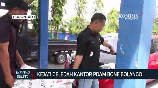 Kejati Geledah Kantor PDAM Bone Bolango Gorontalo