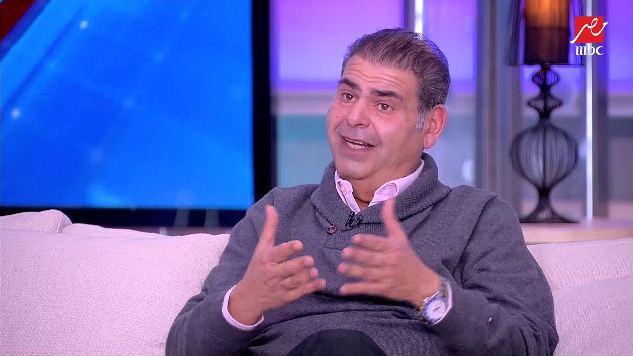 ياسمين عز: الملك أحمد فؤاد لما قابلك قالك إيه؟ .. بسام رجب: كنت أول شخص يقعد على كرسي العرش الخاص بالملك فاروق بعد ٤٠ سنة والملك أحمد فؤاد قال إنه افتكرني أبوه